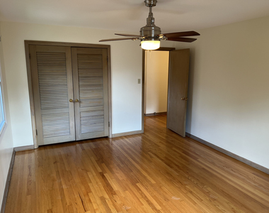 3014 Harlem Avenue - Photo Thumbnail 10
