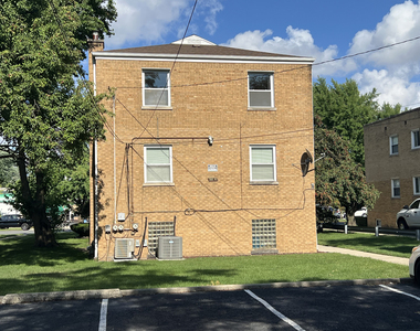 3014 Harlem Avenue - Photo Thumbnail 21