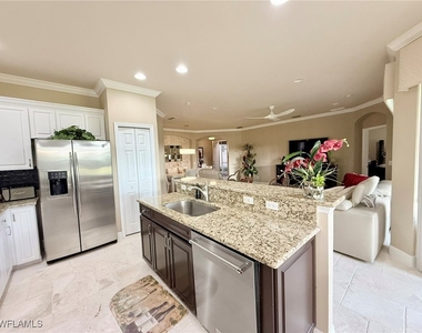 28119 Tamberine Court - Photo Thumbnail 16