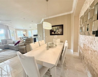 28119 Tamberine Court - Photo Thumbnail 4