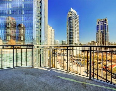1600 Post Oak Boulevard - Photo Thumbnail 3