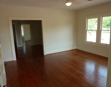 4105 Mckinney Street - Photo Thumbnail 4