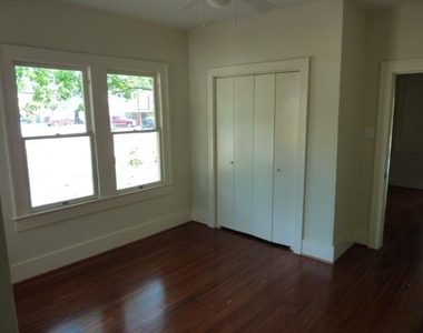 4105 Mckinney Street - Photo Thumbnail 23