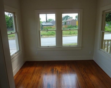 4105 Mckinney Street - Photo Thumbnail 12