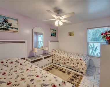 4406 Sw 25th Avenue - Photo Thumbnail 14