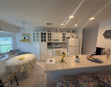 799 94th Avenue N - Photo Thumbnail 10