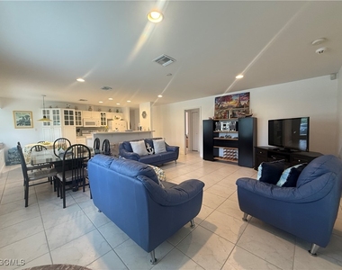 799 94th Avenue N - Photo Thumbnail 16
