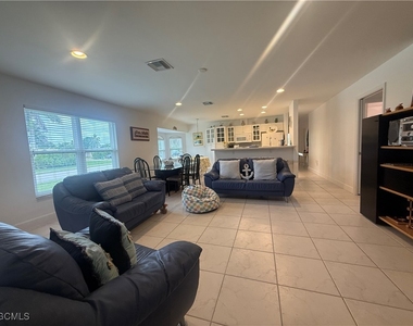 799 94th Avenue N - Photo Thumbnail 18
