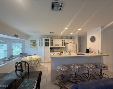 799 94th Avenue N - Photo Thumbnail 12