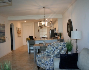 43020 Greenway Boulevard - Photo Thumbnail 12