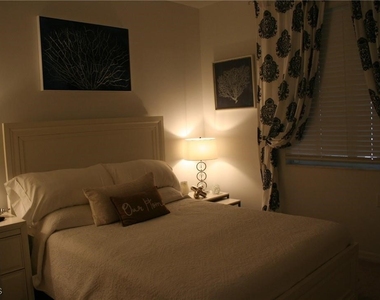 43020 Greenway Boulevard - Photo Thumbnail 8