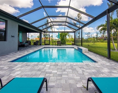 1833 Sw 11th Terrace - Photo Thumbnail 24