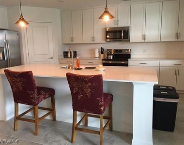 6011 Ellerston Way - Photo Thumbnail 5