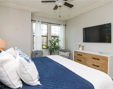 9025 Alturas Street - Photo Thumbnail 35