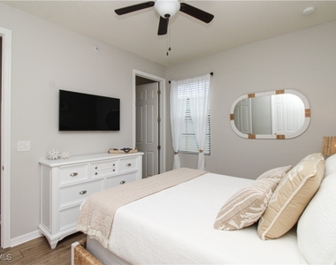 9025 Alturas Street - Photo Thumbnail 26