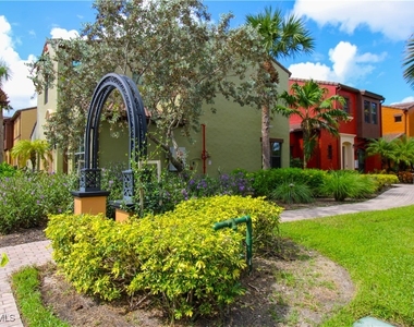 9025 Alturas Street - Photo Thumbnail 1