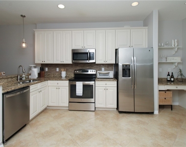 9025 Alturas Street - Photo Thumbnail 19