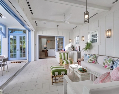 982 9th Avenue S - Photo Thumbnail 33