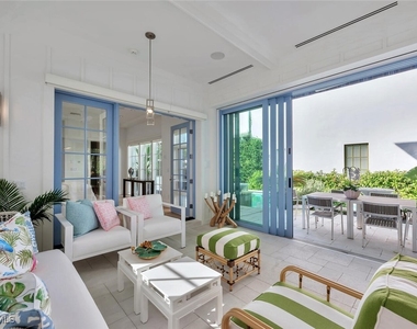 982 9th Avenue S - Photo Thumbnail 35