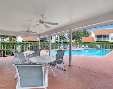 613 Windsor Square - Photo Thumbnail 20