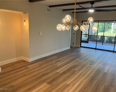 1826 Kings Lake Boulevard - Photo Thumbnail 2