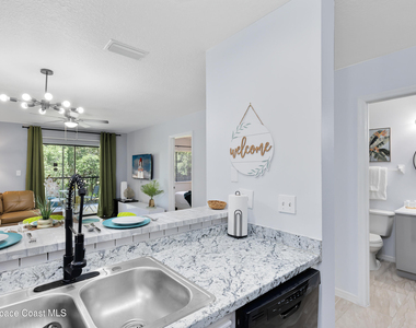 3165 South Street - Photo Thumbnail 10