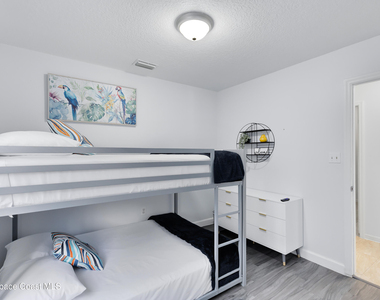 3165 South Street - Photo Thumbnail 17