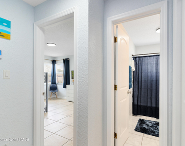 1029 Park Drive - Photo Thumbnail 14