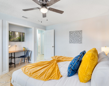 1029 Park Drive - Photo Thumbnail 12