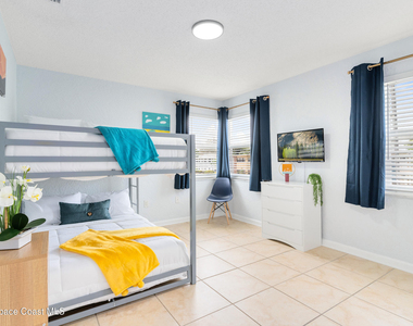 1029 Park Drive - Photo Thumbnail 18