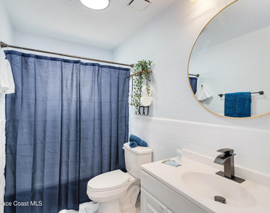 1029 Park Drive - Photo Thumbnail 15