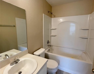 10840 Johanna Avenue - Photo Thumbnail 15