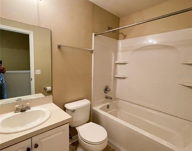 10840 Johanna Avenue - Photo Thumbnail 12