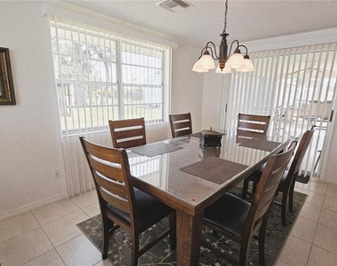 787 Liberty Street - Photo Thumbnail 13