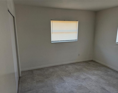 4333 S Rainbow Drive - Photo Thumbnail 17