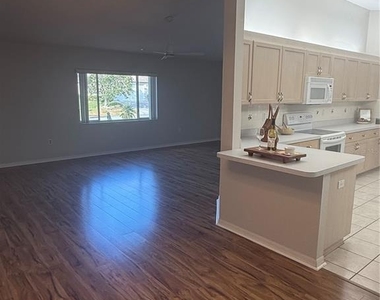 9050 Se 135th Loop - Photo Thumbnail 7