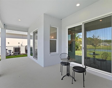 21 Spring Street - Photo Thumbnail 29