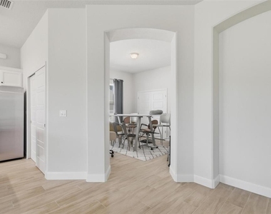 21 Spring Street - Photo Thumbnail 39