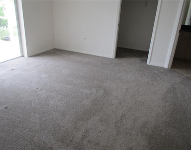 3187 Sulstone Drive - Photo Thumbnail 14