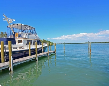 615 Dream Island Place - Photo Thumbnail 39
