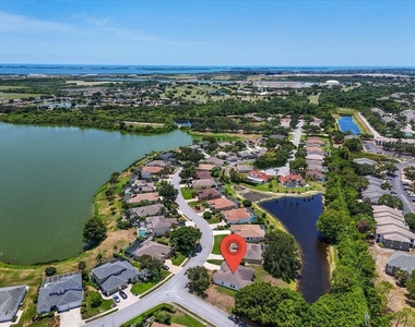 4701 50th Avenue W - Photo Thumbnail 6