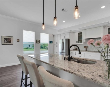 4701 50th Avenue W - Photo Thumbnail 16