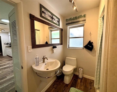 1214 21st Street W - Photo Thumbnail 33
