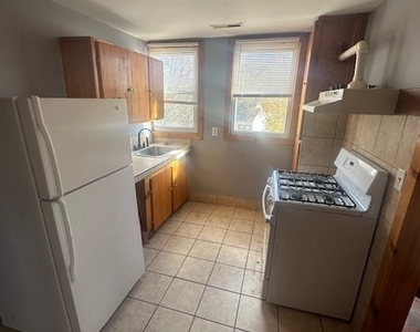 203 West Street - Photo Thumbnail 7