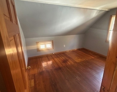 203 West Street - Photo Thumbnail 3