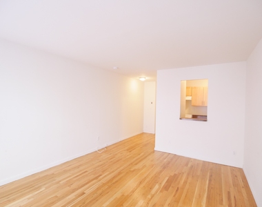 128 East 85th Street - Photo Thumbnail 5