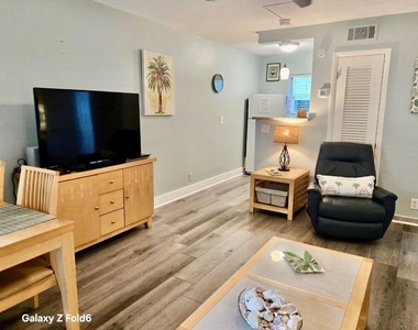 3225 Ne 16th Street - Photo Thumbnail 12