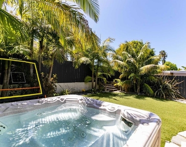 6429 Dowling Drive - Photo Thumbnail 31