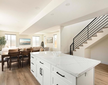4616 Cape May Ave - Photo Thumbnail 3