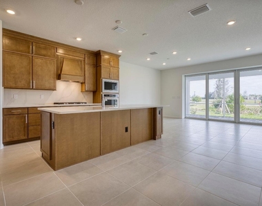 8348 Beagle Terrace - Photo Thumbnail 4